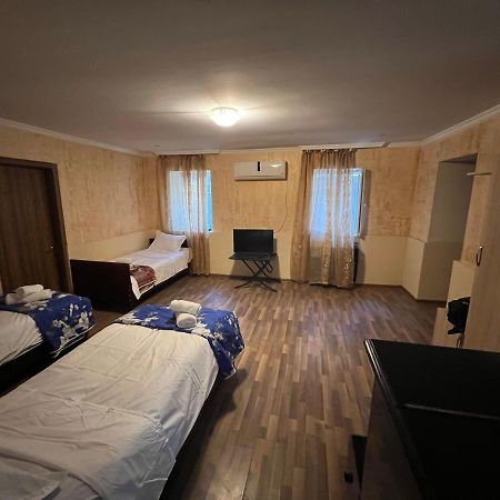 Cozy Apartment In The Centre Of Kutaiszi Kültér fotó